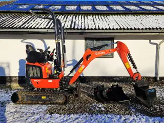 Kubota U10-5 / årg. 2022 / 500 timer / skovlsæt