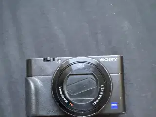 Sony R100 m5a med tilbehør