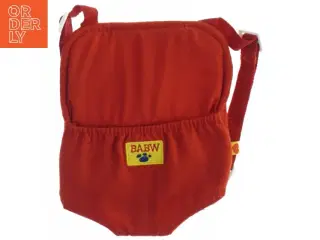 Rød dukke bæresele fra Build a Bear (str. 17 x, 14 cm)