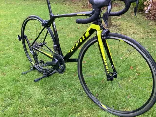 Giant di2 carbon racercykel