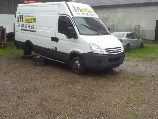 Iveco  årg.2009 Dele, døre, sæder, enkelt sæde m.m