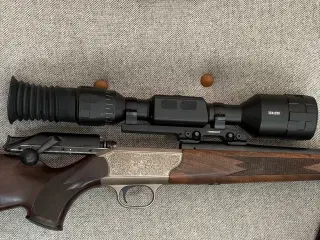 ATN Termisk 2-8x m. afstandsmåler
