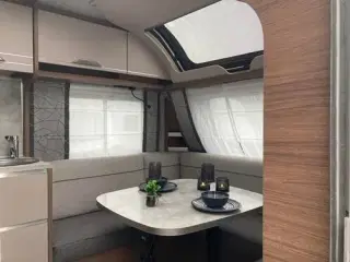 Knaus Sport 500 UF - FORÅRSTILBUD - Mover Kr: 1.- Spar 18.698.