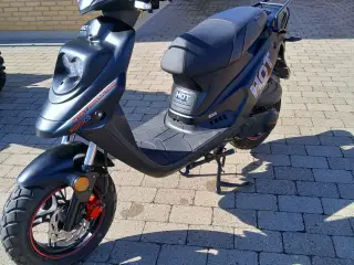 Moto CR knallert 30