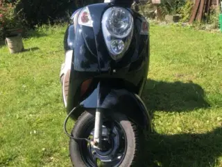 Sym Mio 50