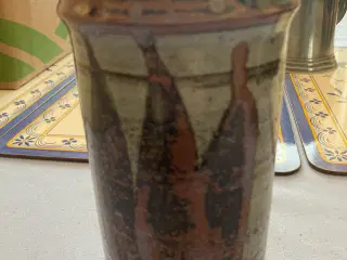 Keramik Vase (og evt. fad)