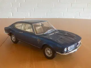 Fiat Dino 1:18