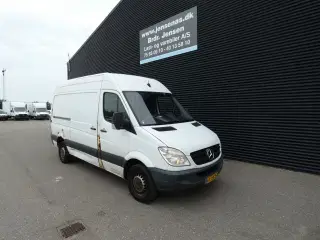 Mercedes-Benz Sprinter 313 2,1 CDI R2 129HK Van 6g