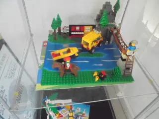 LEGO 6552 -Rocky River Retreat  