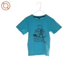 T shirt fra H&M (str. 122)