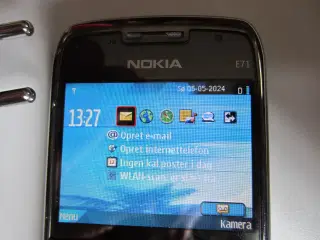 Nokia E71 mobiltelefon