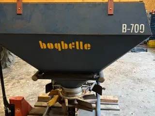 Bogballe B700