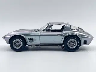 1963 Chevrolet Corvette Grand Sport EXOTO  1:18   