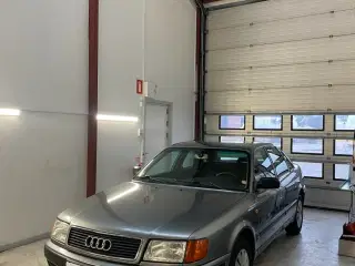 Audi 100 2,0 E