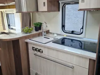 BURSTNER Campingvogn 