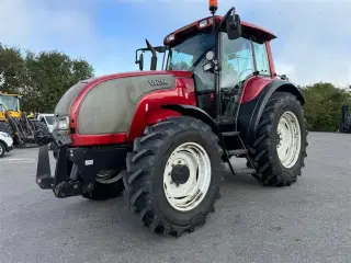 Valtra M120 KUN 3800 TIMER OG NÆSTEN NYE DÆK!