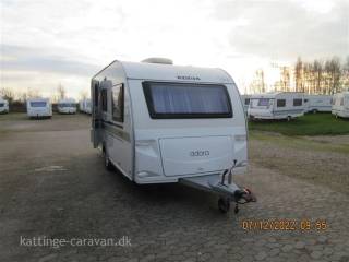 2012 - Adria Adora 472 LU   Super rejsevogn. Bemærk enkelt senge & Klima