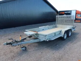 MASKINTRAILER, V