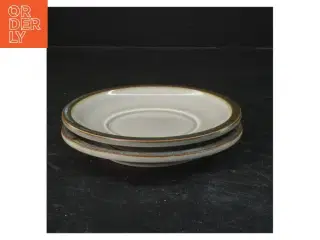 Sæt med 2 små tallerkener fra B&G (str. Ø 15 cm)