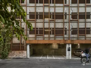 Ekstra bred p-plads udlejes 8700 Horsens