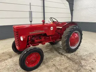 IH 250