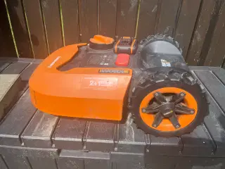 Robotplæneklipper 1000m2