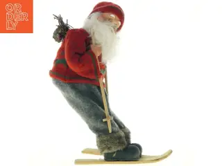 Julemand på ski (str. H. 38 cm)