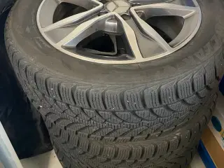 Mercedes fælge med vinterdæk