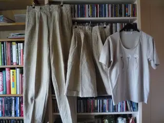 Lange bukser, cityshorts og bluse