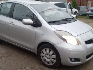 Toyota Yaris, 1,4 Diesel, 2010 med partikelfilter