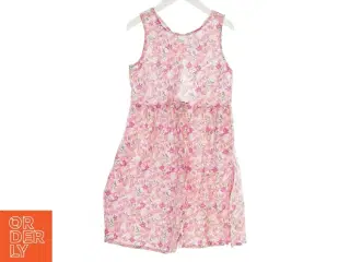 Sommerkjole fra H&M (str. 134)