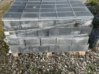 Bondesten kantblok 14x21x14 cm sort/antracit