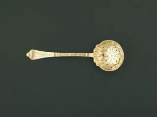 Antik Rokoko Strøske til sukker, 17 cm.