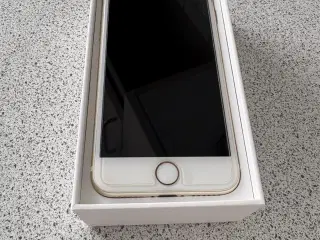 iPhone 7  32 GB