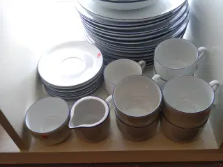 Atalier Kaffestel / spisestel med blå kant