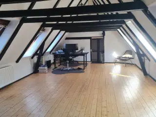 Skønt kontormål i hjertet af Aalborg