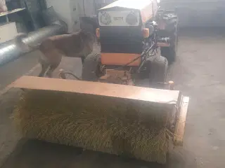 Gutbrod 2500 minitraktor