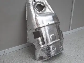 Varmeskjold til Suzuki Intruder M1800 