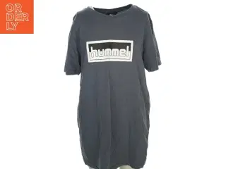 T shirt fra Hummel (str. 176)