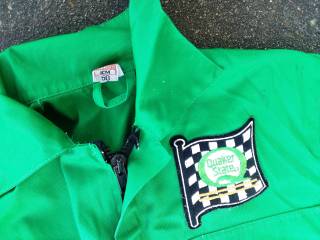 Quaker State kedeldragt.