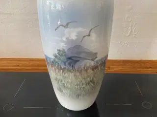Kongelig porcelænsvase