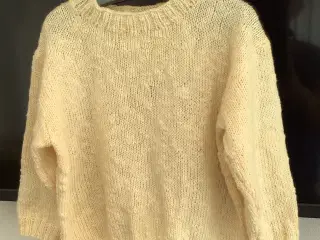 Ny håndstrikket sweater str2/3år