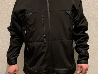 Softshell jakke (ny)