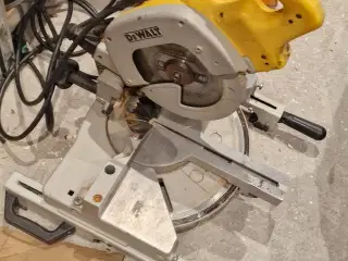 Dewalt kapsav