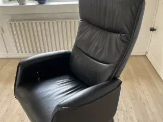 Hvilestol med indbygget fodskammel