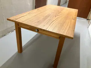 Sofabord asketræ