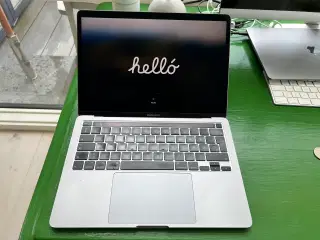 MacBook Pro 13'' - A2251