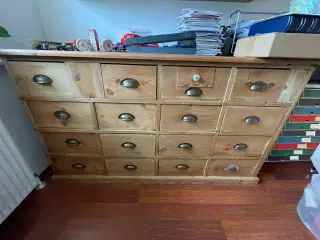 Gammel købmandsdisk