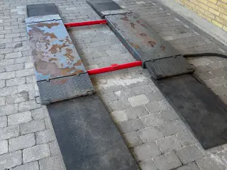 Nima flytbar saxlift 3000 kg