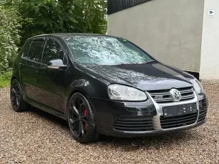 VW Golf 5 R32 
